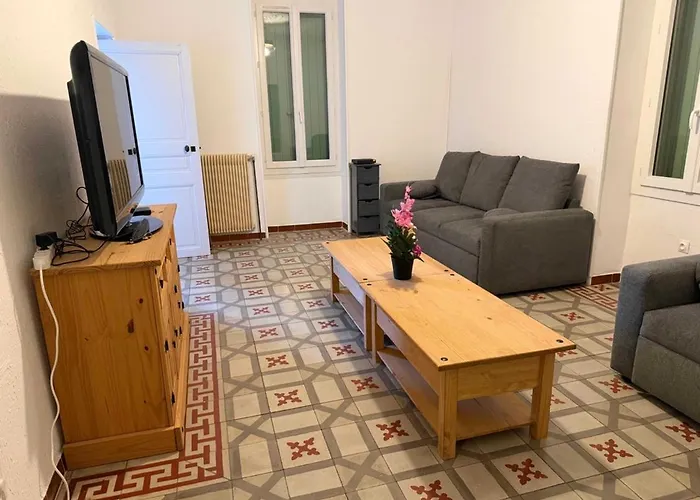 Jane Saint-Laurent-la-Vernède